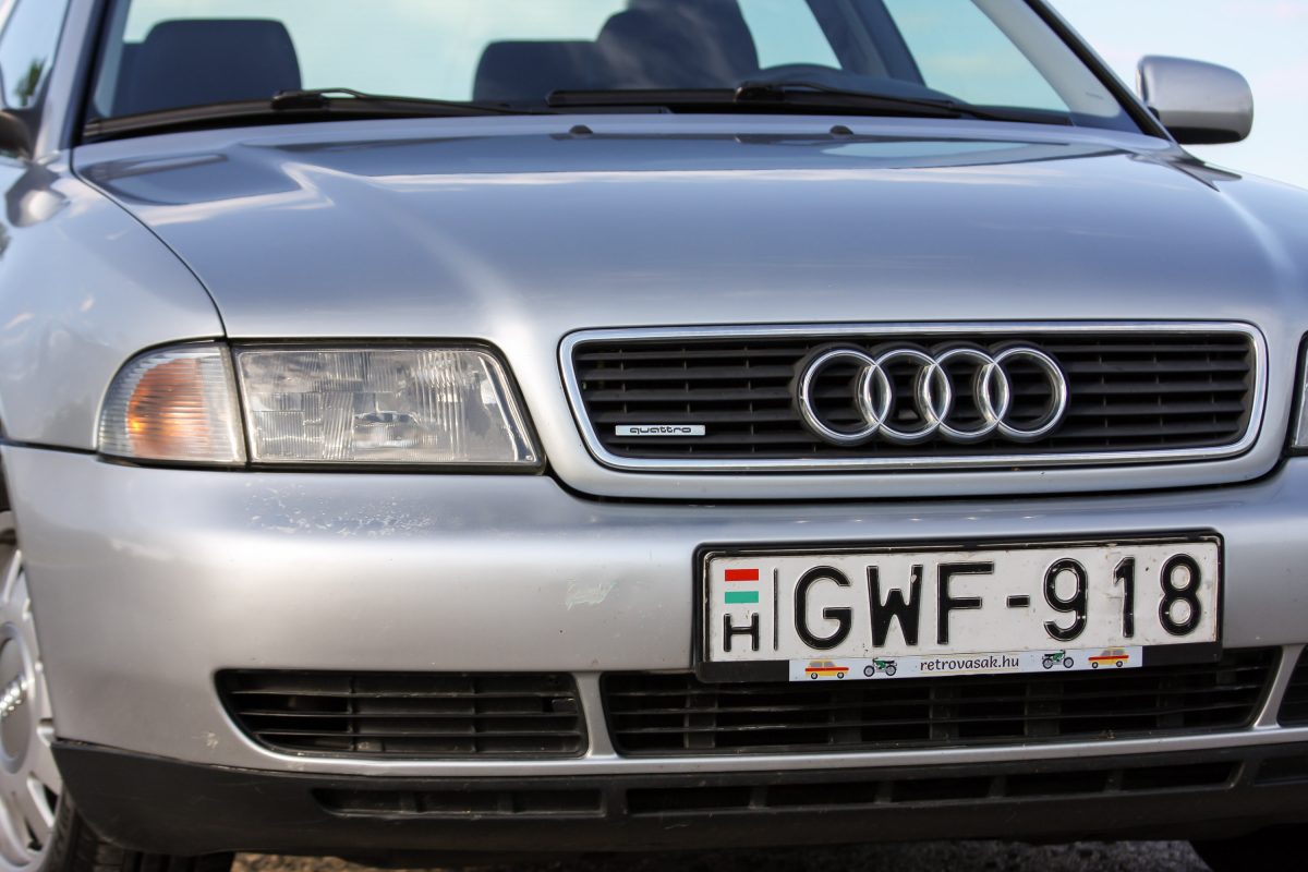 AUDI A4