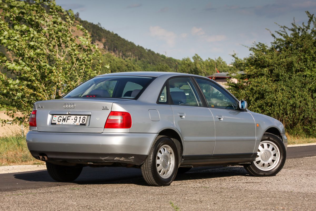 AUDI A4