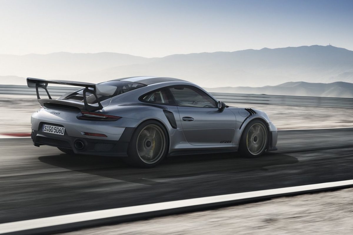 PORSCHE