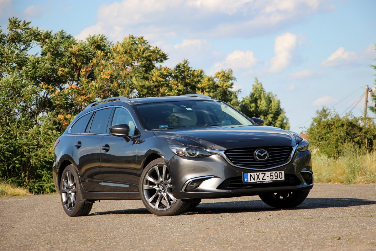 MAZDA 6