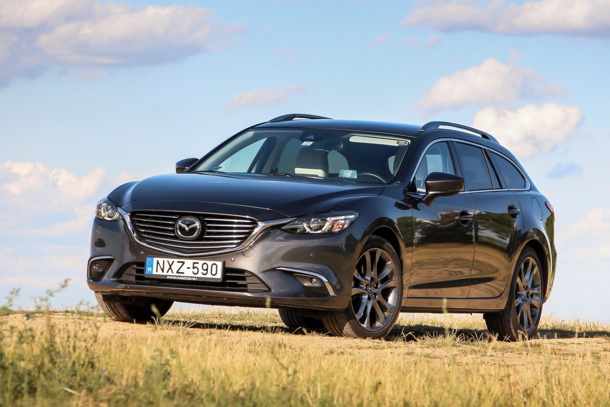 MAZDA 6
