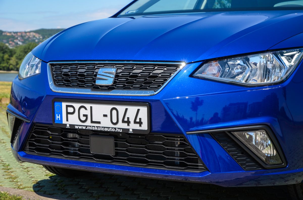 SEAT IBIZA