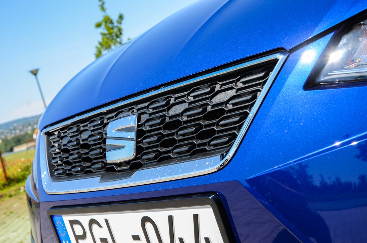 SEAT IBIZA