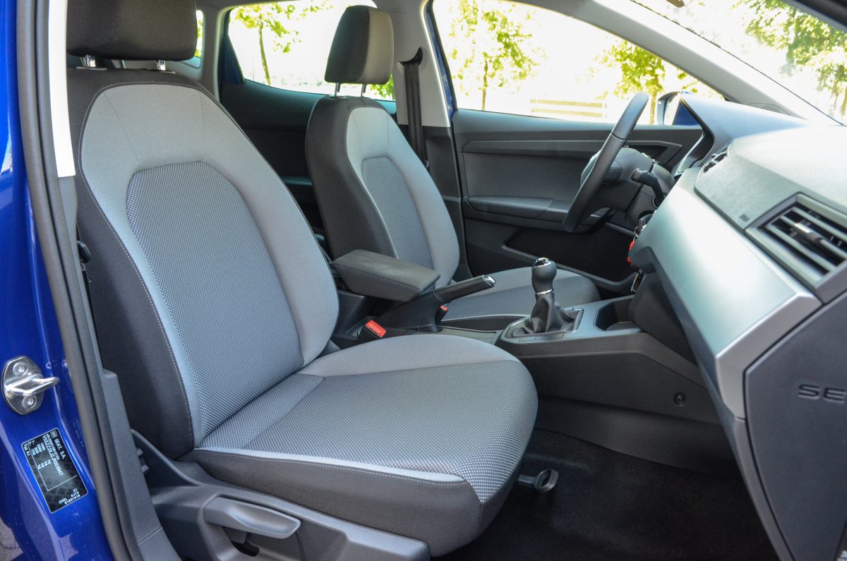 SEAT IBIZA
