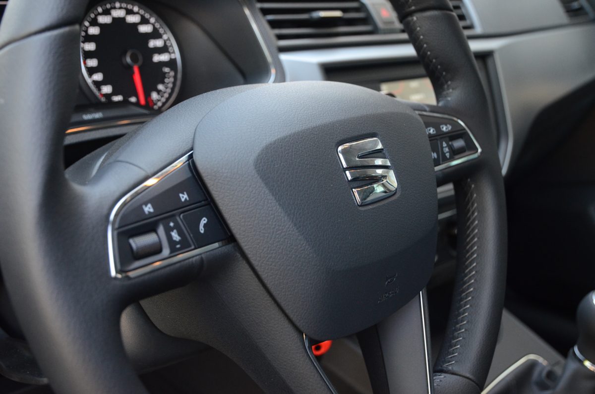 SEAT IBIZA