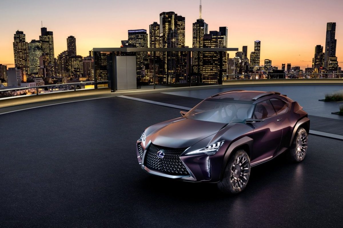 LEXUS