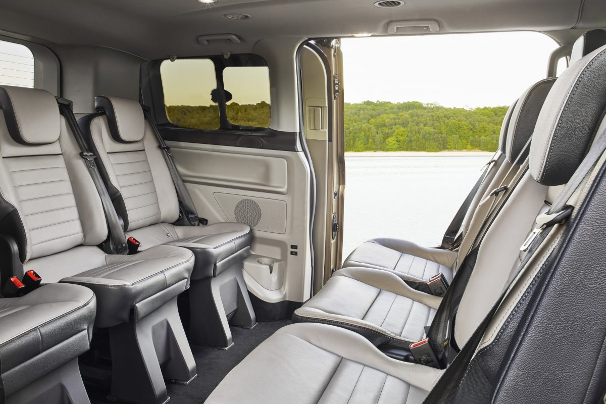 FORD TOURNEO