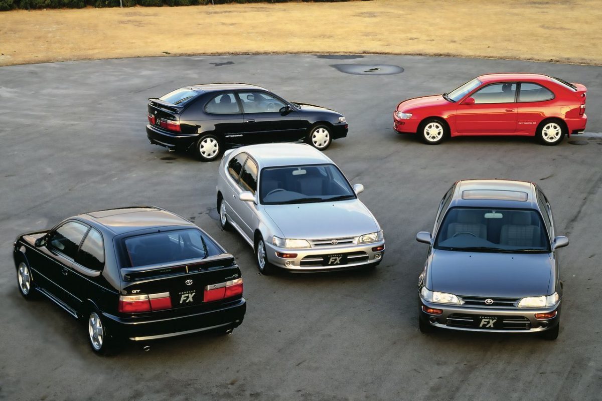 TOYOTA COROLLA