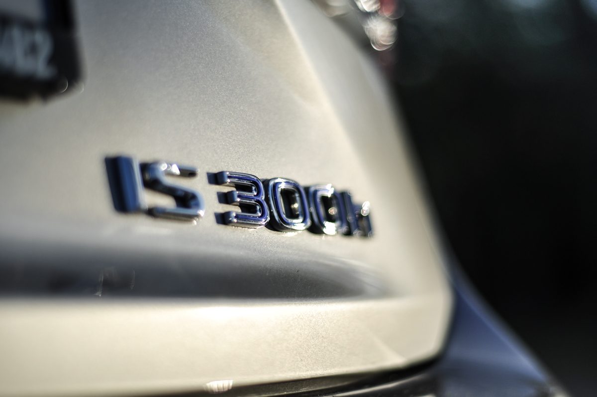 LEXUS IS