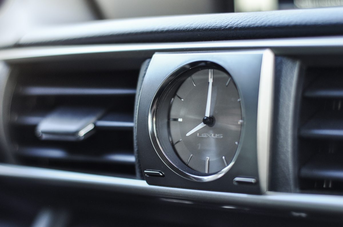 LEXUS IS