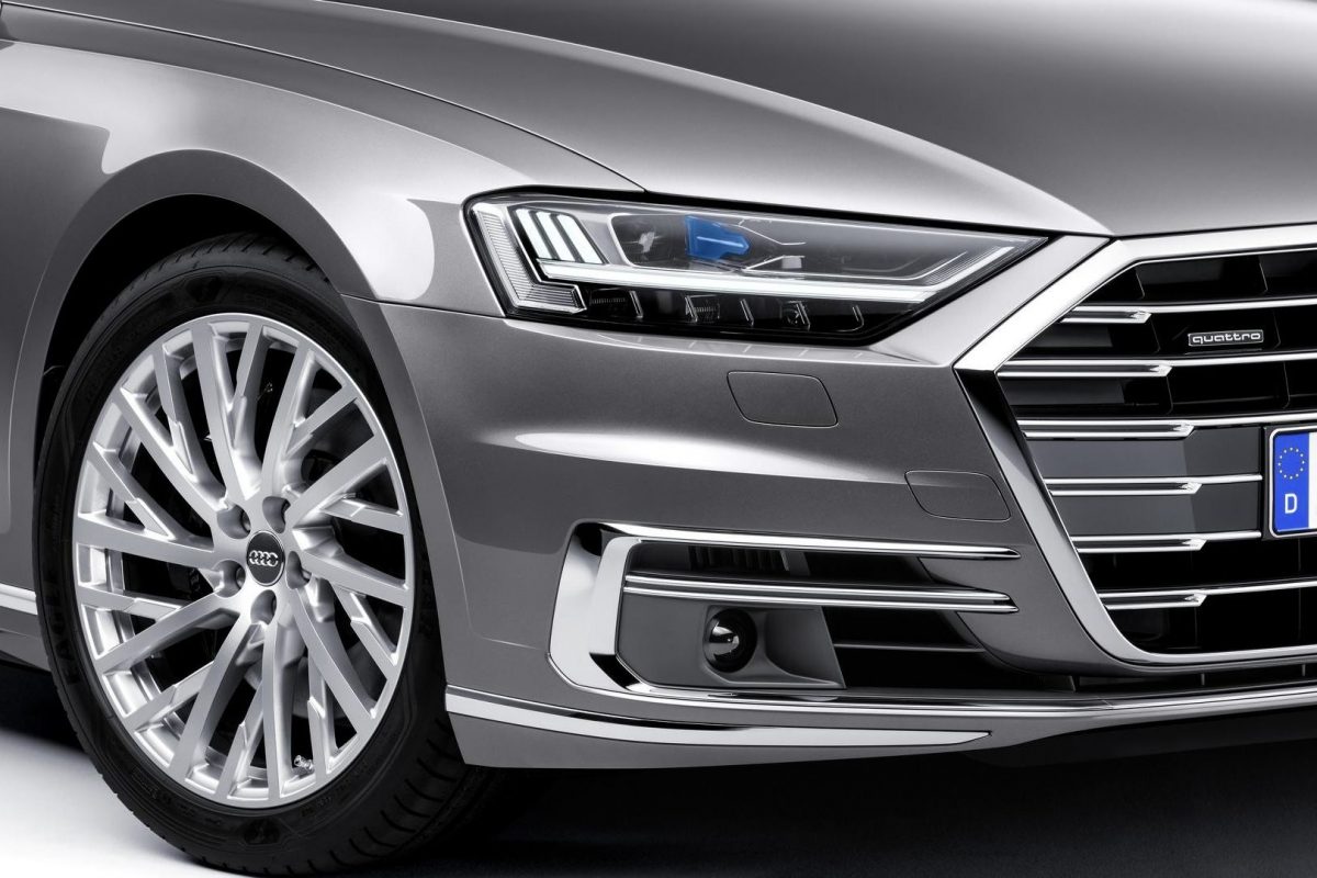AUDI A8