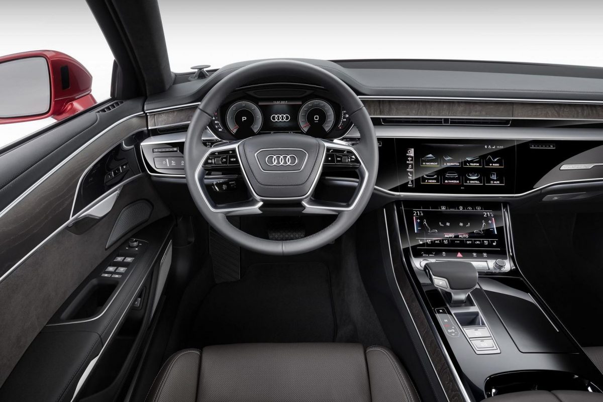 AUDI A8