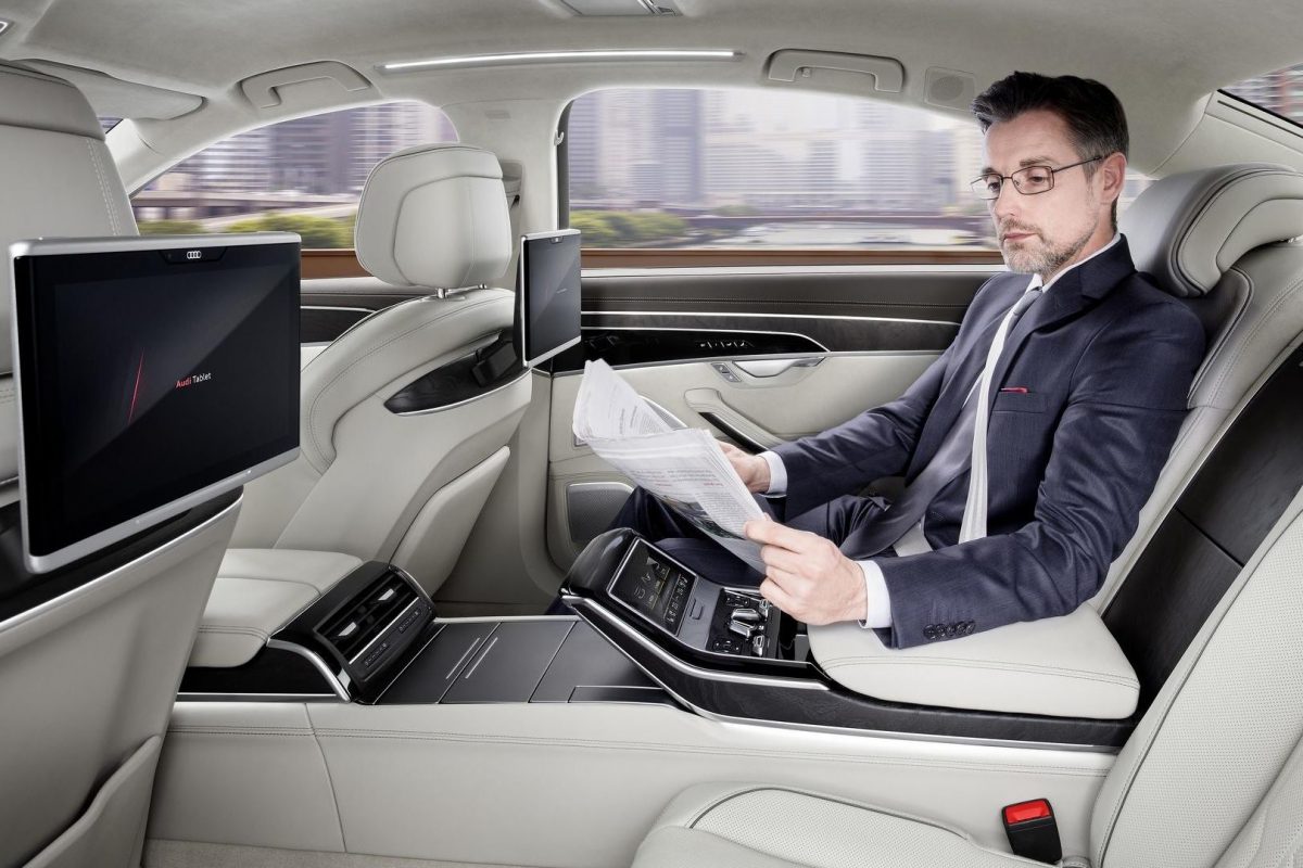 AUDI A8