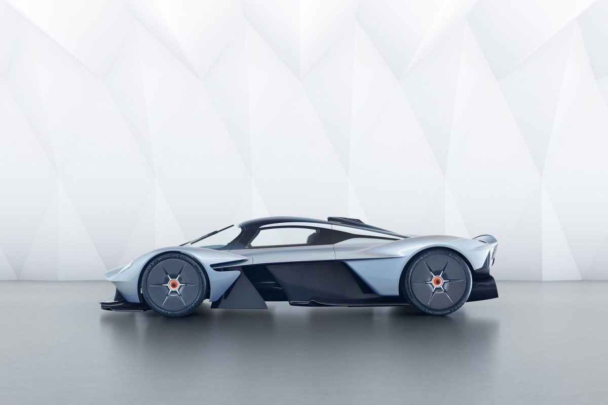 ASTON MARTIN