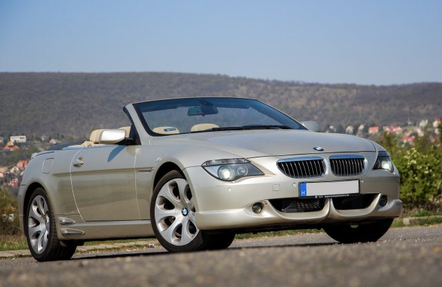 Vigyázat, cápaveszély! - BMW 645Ci