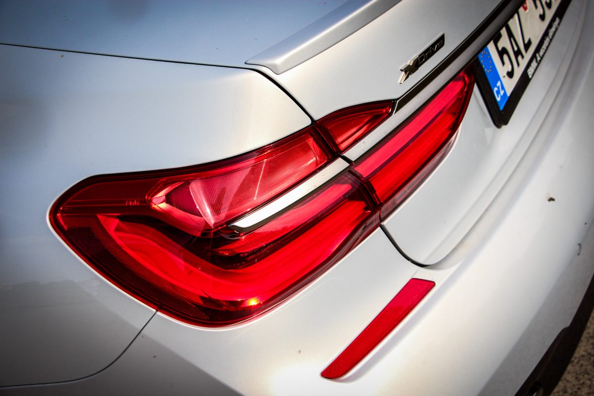 BMW 7-ES SOROZAT
