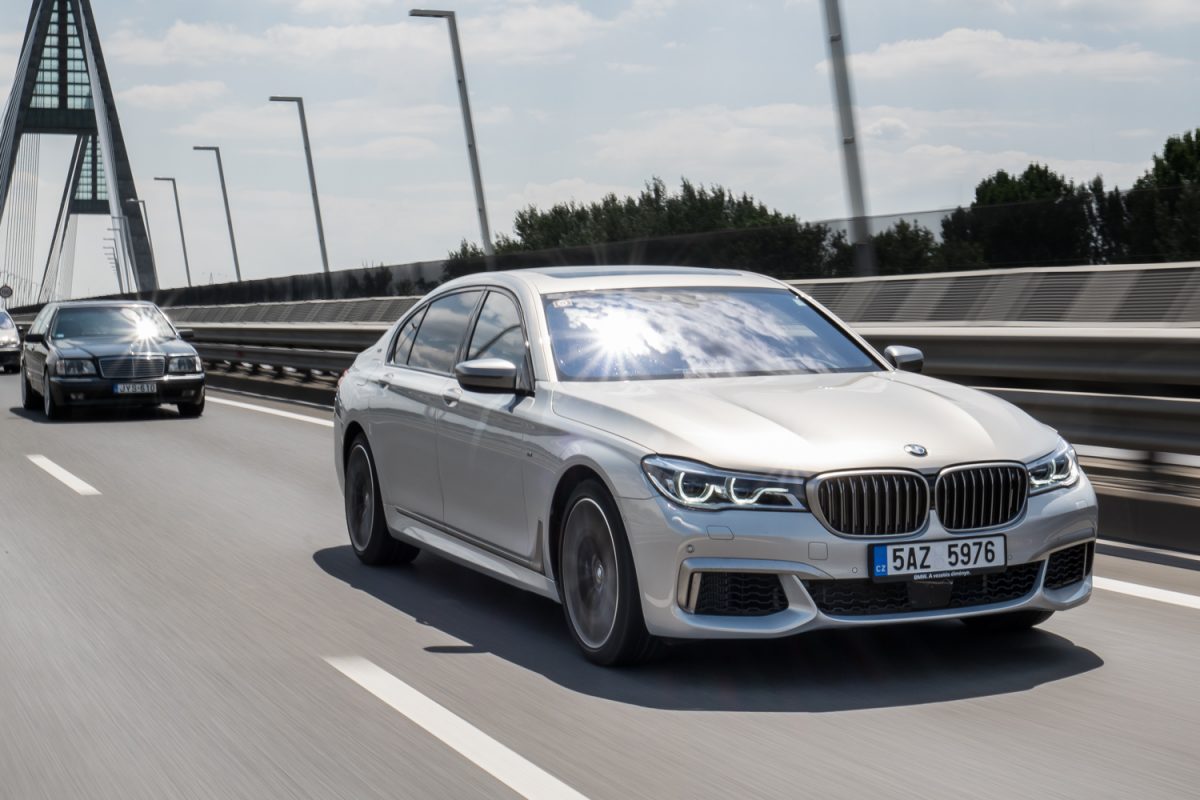 BMW 7-ES SOROZAT