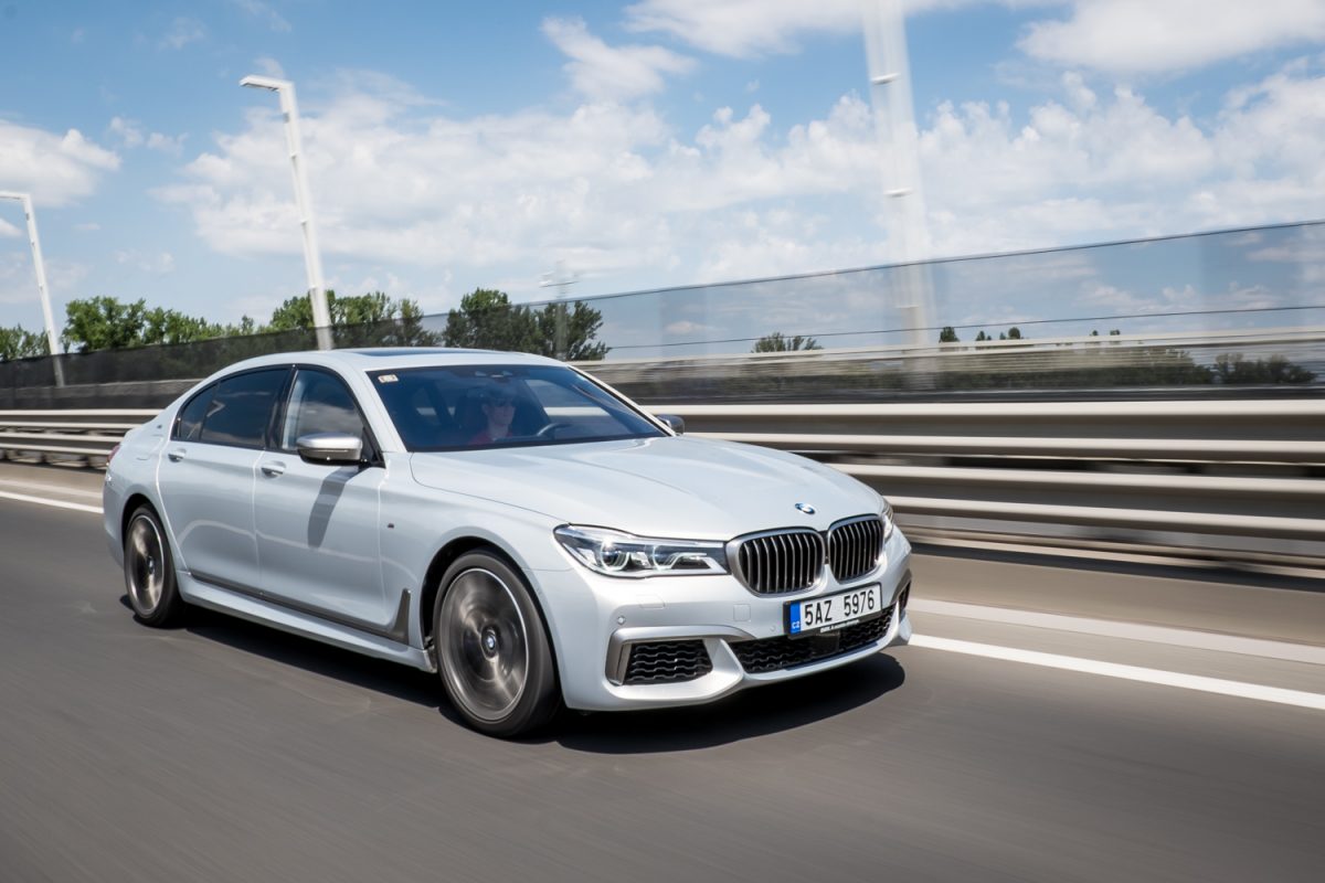 BMW 7-ES SOROZAT