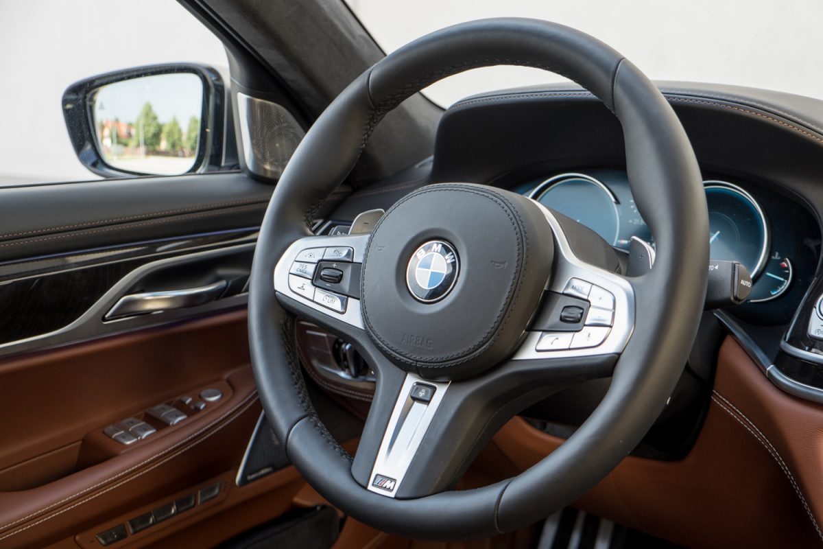 BMW 7-ES SOROZAT