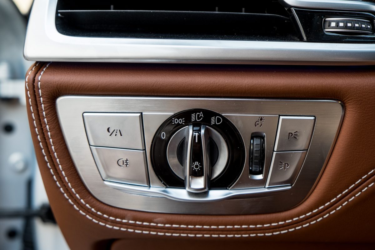 BMW 7-ES SOROZAT