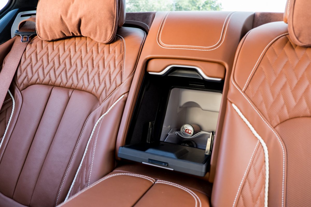 BMW 7-ES SOROZAT