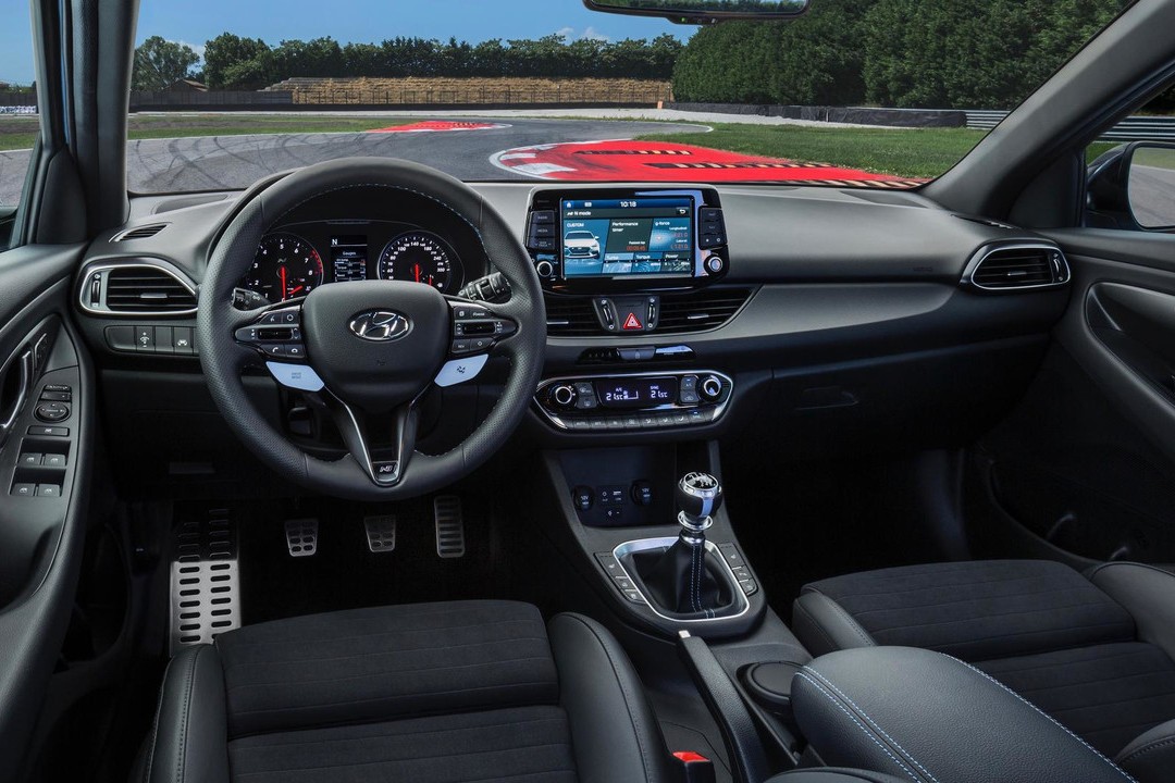 HYUNDAI I30