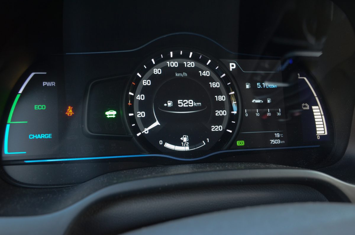 HYUNDAI IONIQ