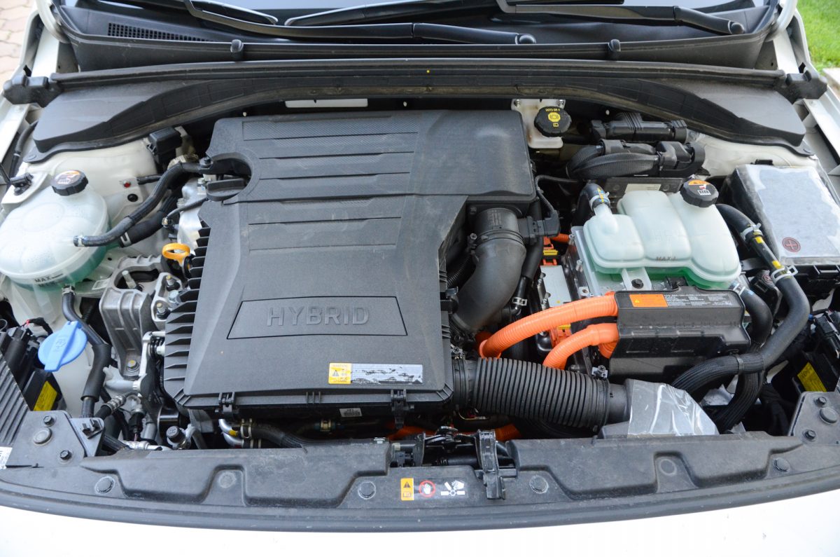 HYUNDAI IONIQ