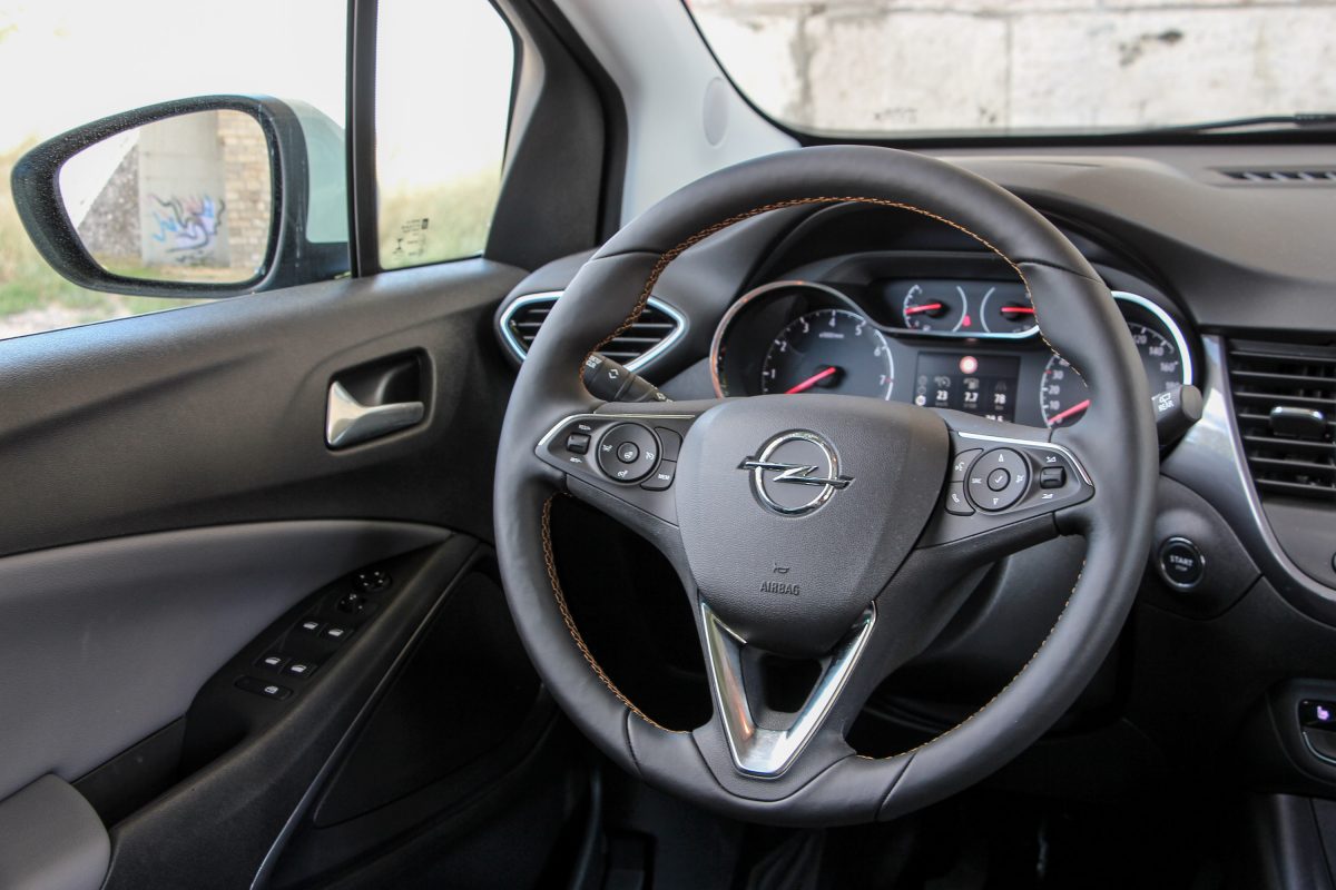 OPEL CROSSLAND X