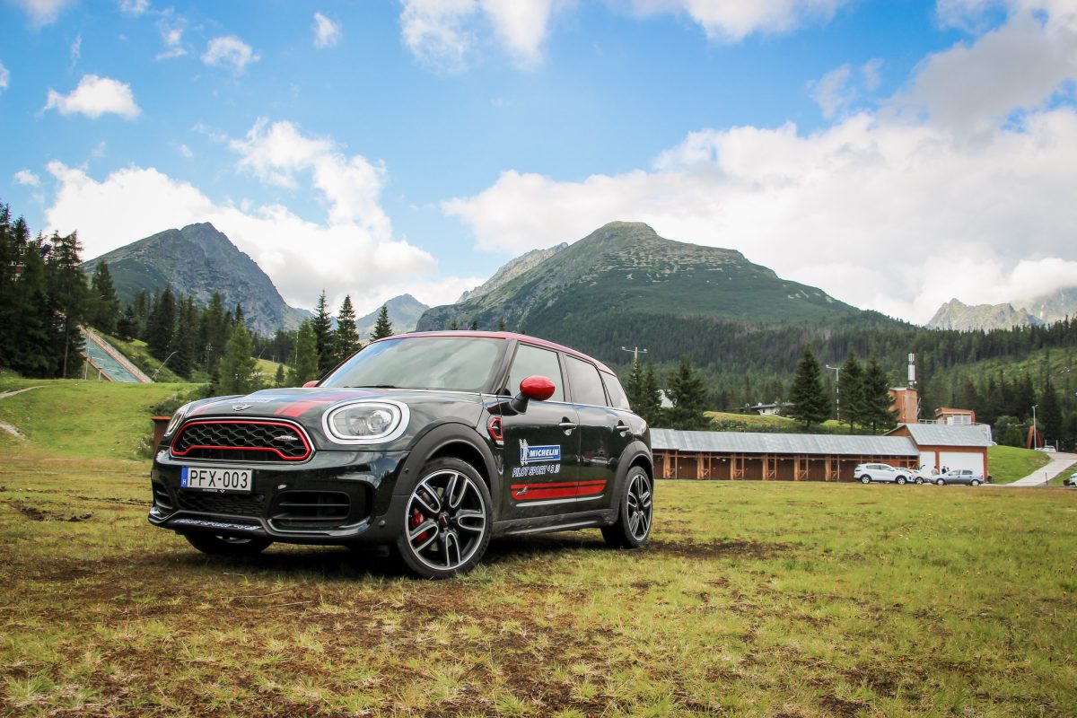 MINI COUNTRYMAN