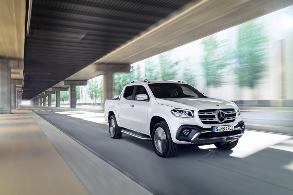 MERCEDES-BENZ