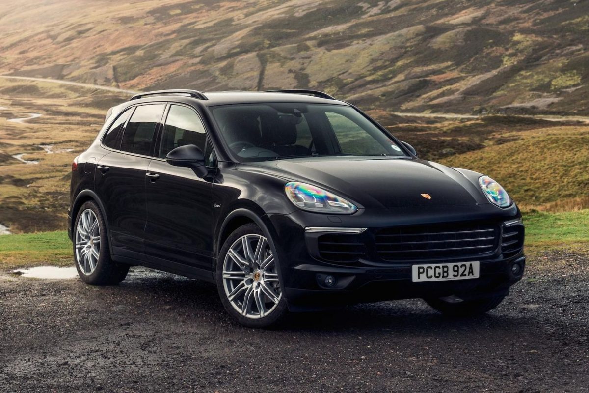 PORSCHE CAYENNE