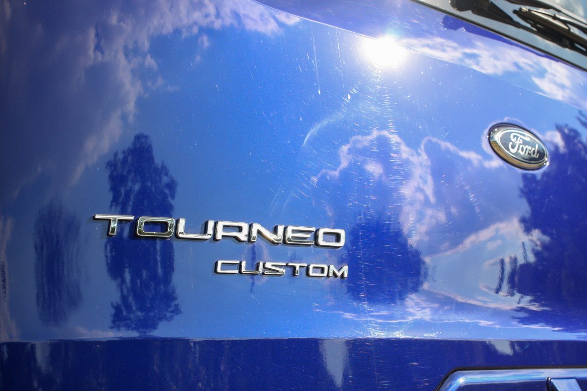 FORD TOURNEO