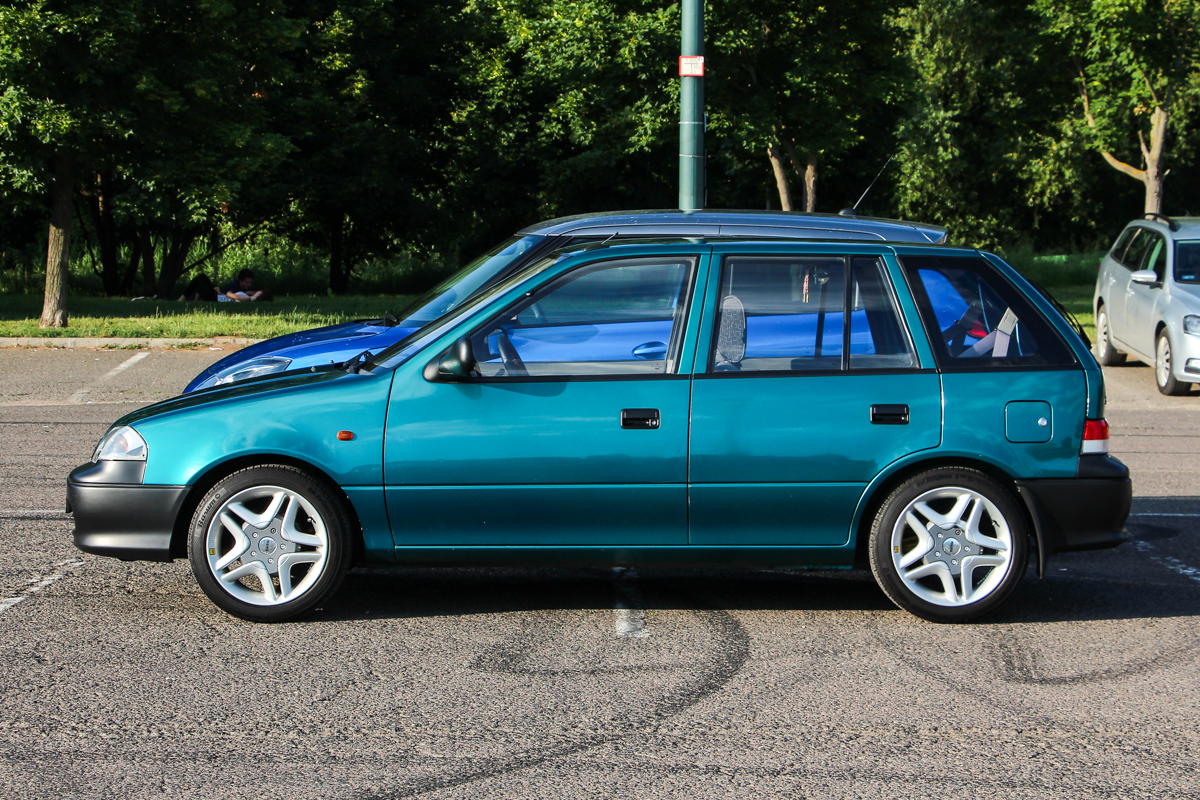 SUZUKI SWIFT