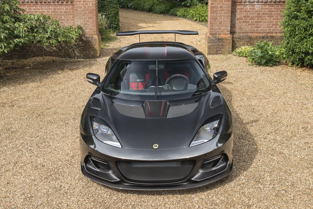 LOTUS EVORA