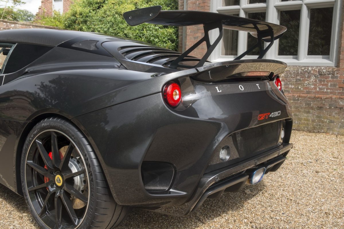 LOTUS EVORA