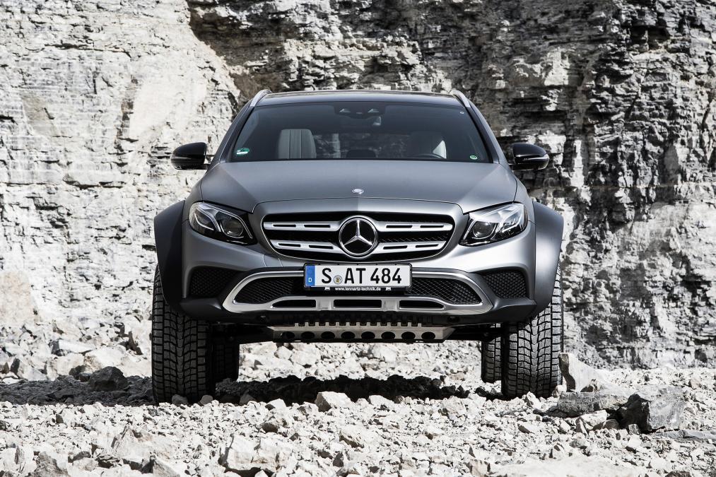 MERCEDES-BENZ E-OSZTÁLY