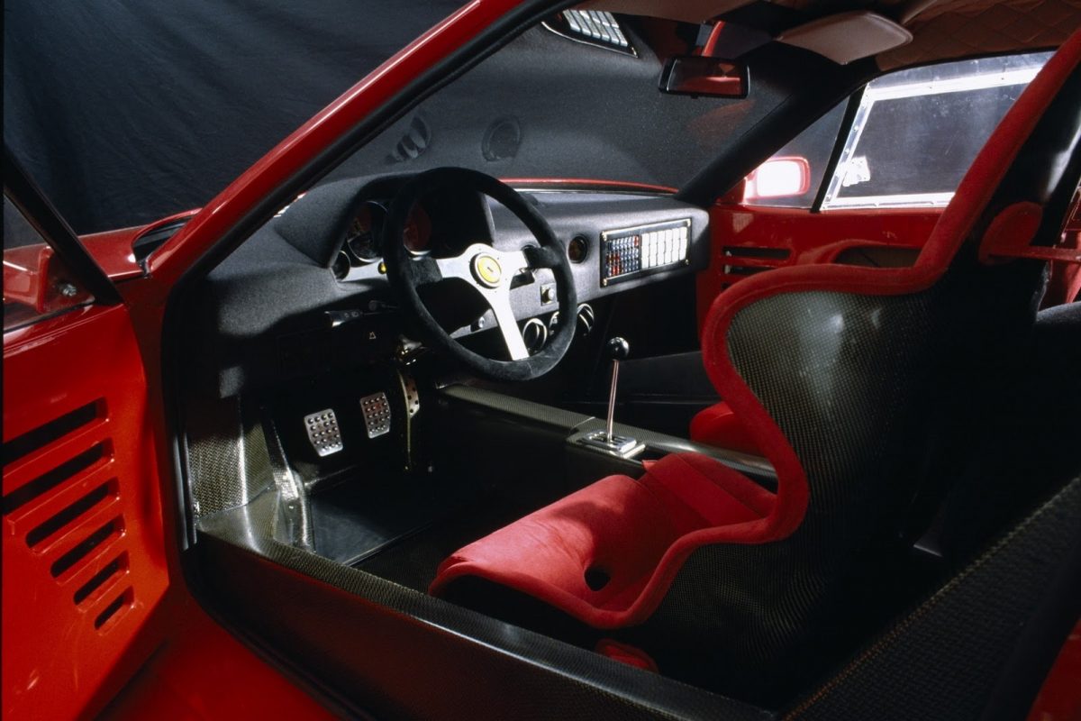 FERRARI F40
