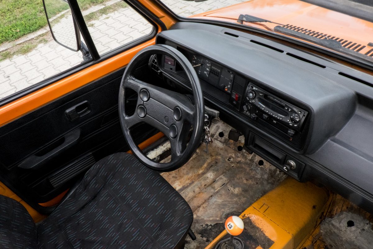 VOLKSWAGEN CADDY