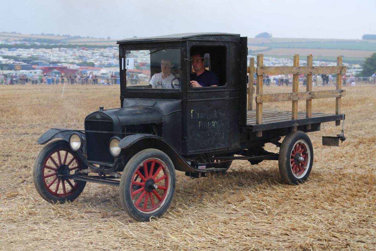 FORD
