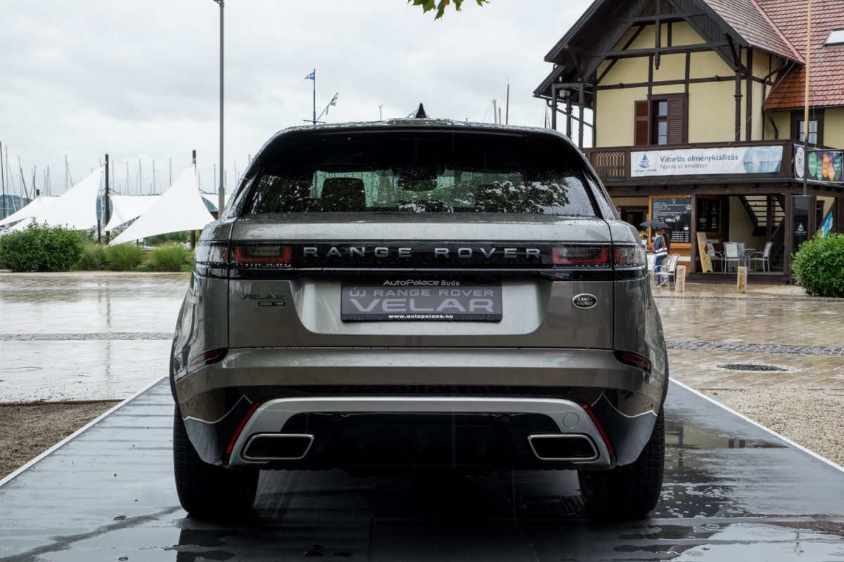 LAND ROVER RANGE ROVER VELAR