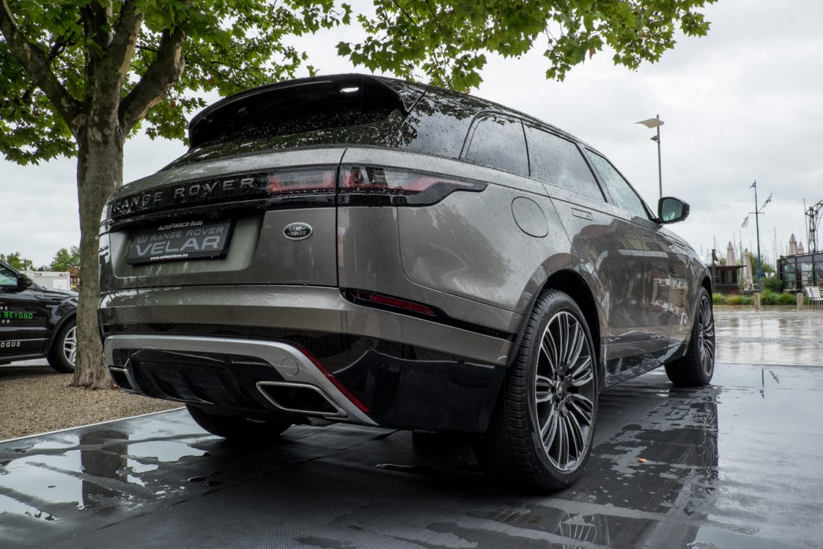LAND ROVER RANGE ROVER VELAR