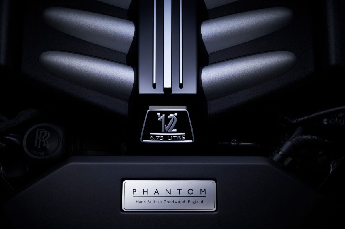 ROLLS-ROYCE PHANTOM