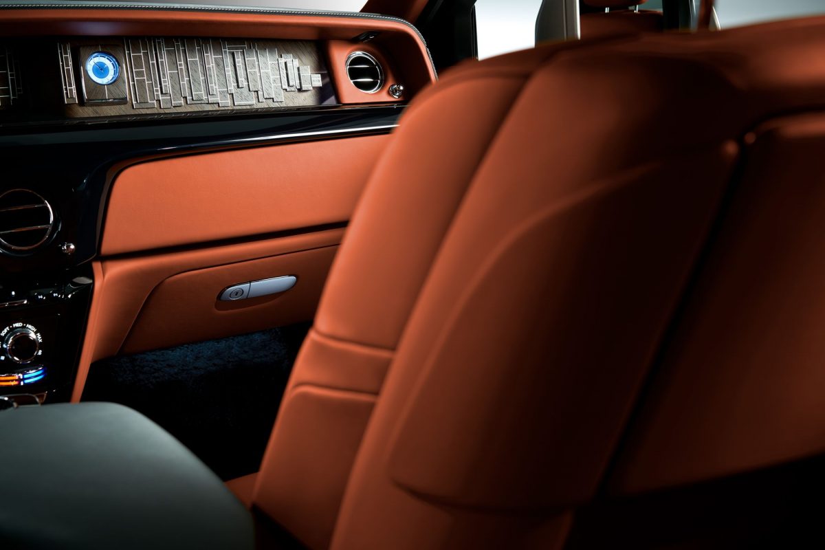ROLLS-ROYCE PHANTOM