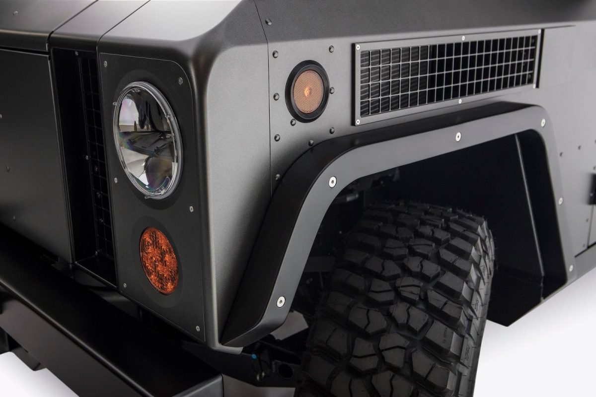 LAND ROVER
