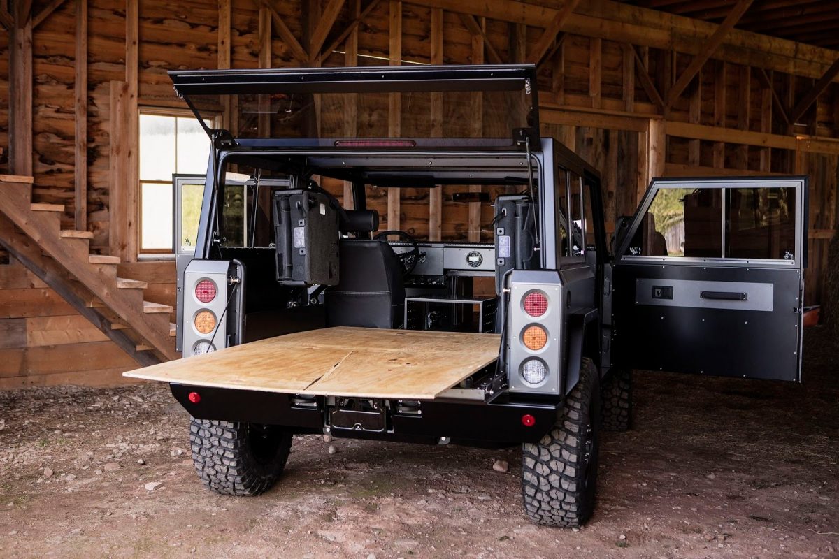 LAND ROVER