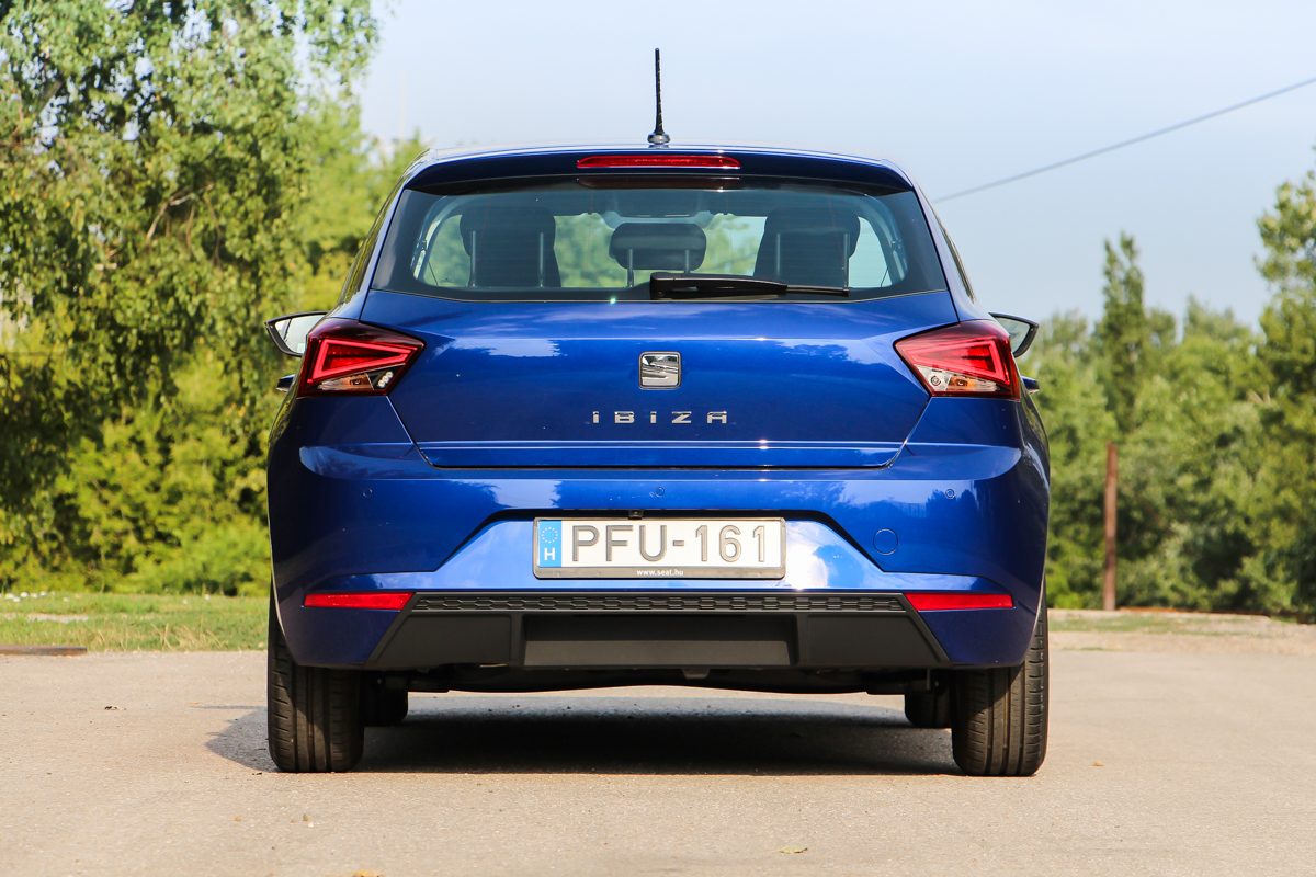 SEAT IBIZA
