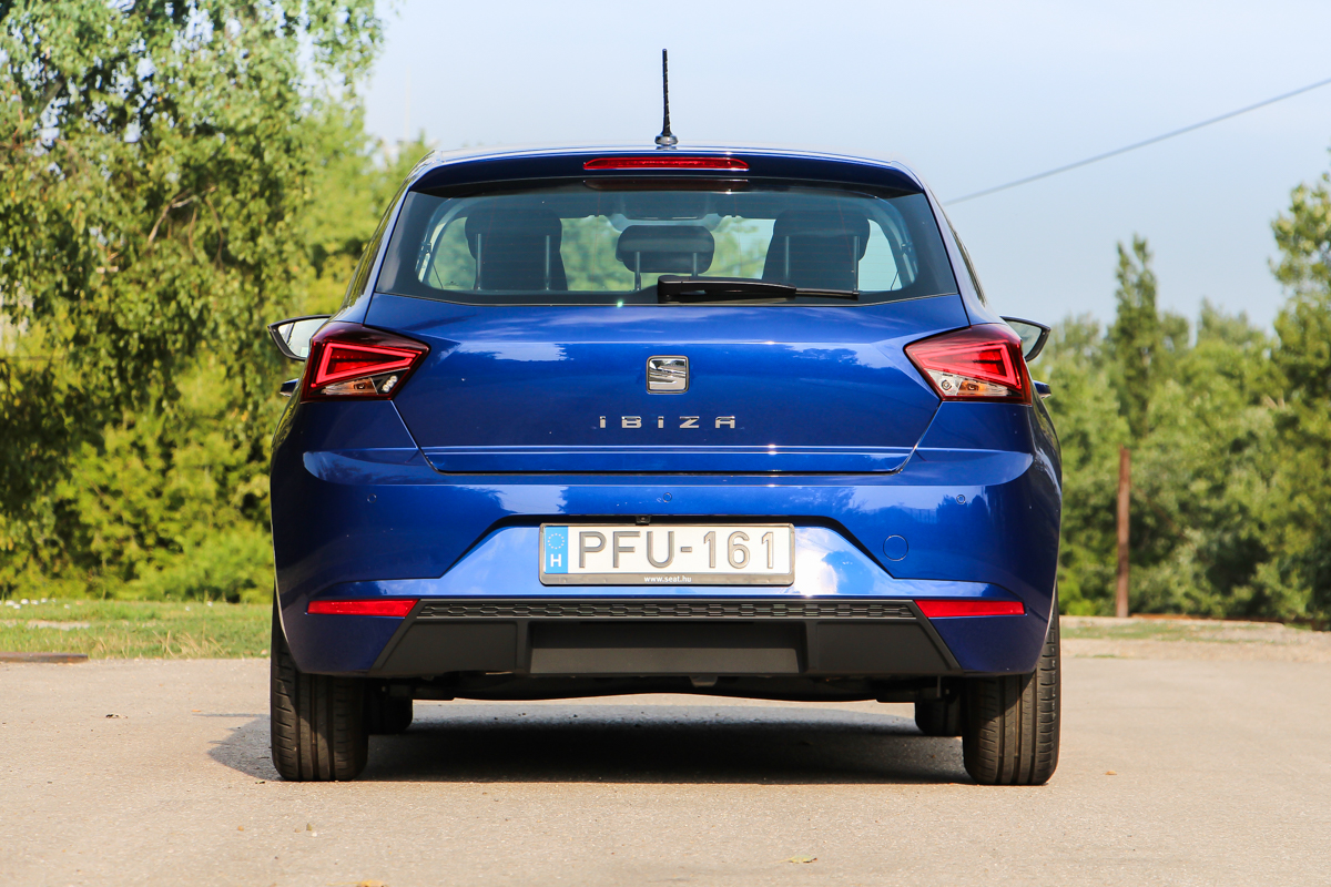 SEAT IBIZA