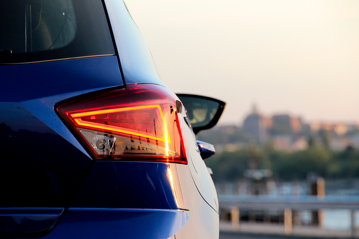 SEAT IBIZA