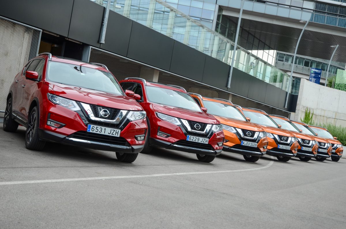 NISSAN X-TRAIL
